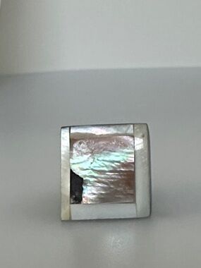Iridescent Mother-of-Pearl Square Ring - Pink and White Tones